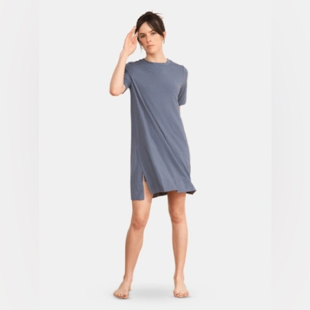 ADAY ESSENTIALIST DRESS MEDIUM
